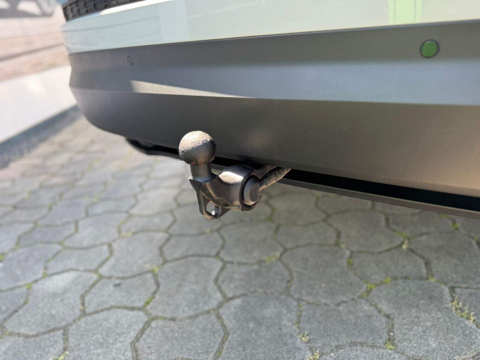 Fahrzeugabbildung SKODA Kodiaq 2.0 TSI Drive 125 4x4*360°Cam*AHK*SideAss