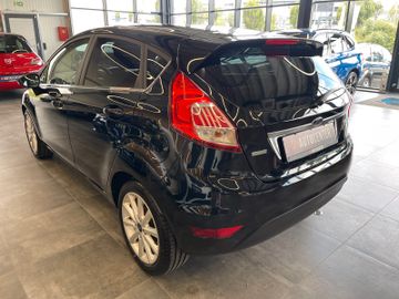 Ford Fiesta Titanium *NAVI*KLIMAAUTOMATIK*SZHZ*