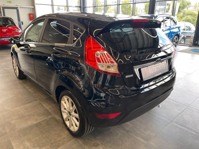 Ford Fiesta Titanium *NAVI*KLIMAAUTOMATIK*SZHZ*