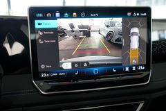 VW Tiguan 1.5 eTSI R-Line | Black Style | Pano | 20 VW Tiguan 1.5 eTSI R-Line | Black Style | Pano | 20