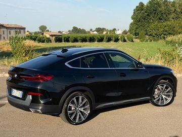 BMW X6 - 10