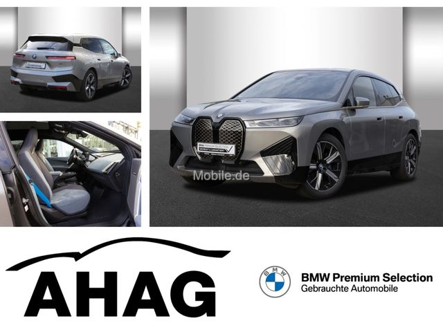 BMW iX xDrive40 Sportpaket Klimaaut. AHK Soft-Close