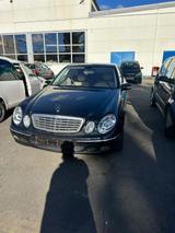Mercedes-Benz Mercedes E 270 CDI - gebrauchte Mercedes-Benz E 270 aus dem Jahr 2003