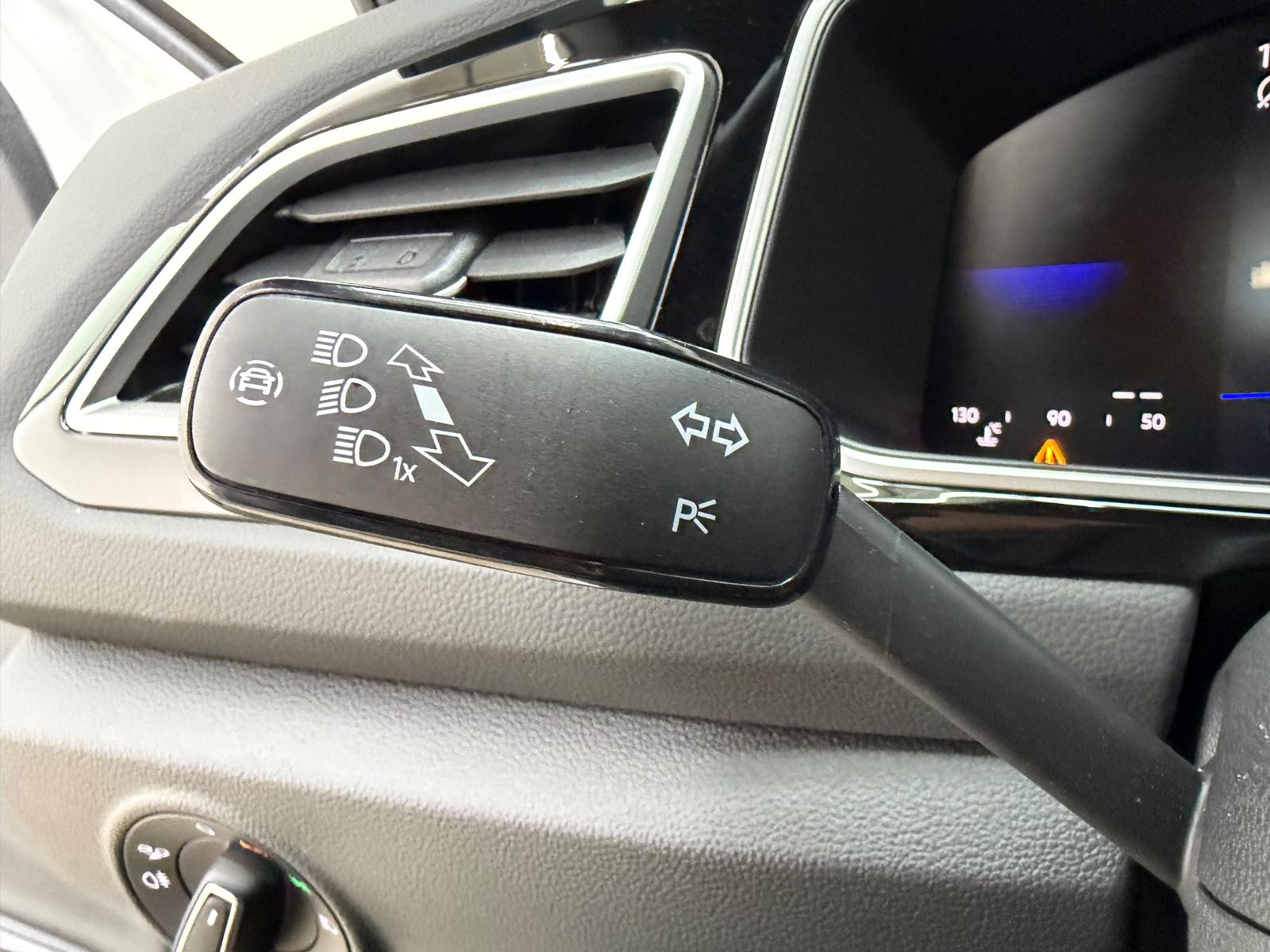 Volkswagen T-Roc R-Line 1.5 TSI DSG+NACI+ACC+DAB+KAMERA+, миниатюра 19