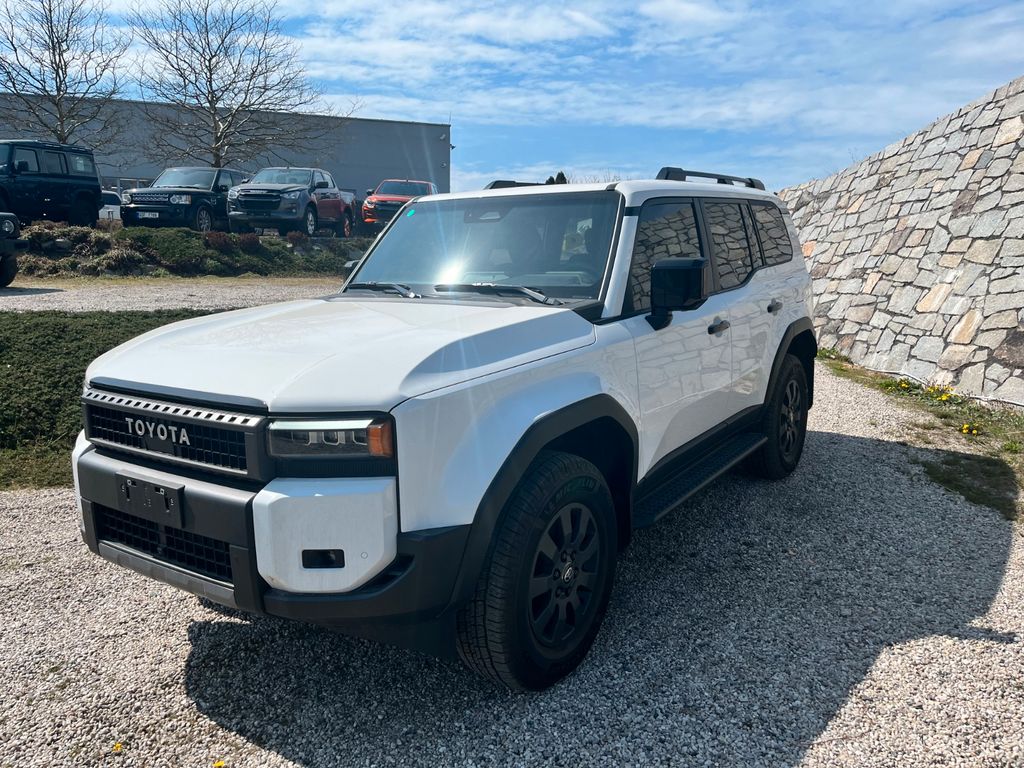Toyota Land Cruiser 2,4 iFORCE MAX HEV Premium