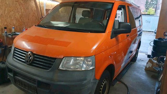 Volkswagen VW Bus T5 1.9 TDI 102 PS Klima Bj.2007 TÜV...