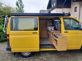 Volkswagen T5 CampingBus Special - : Campingbus