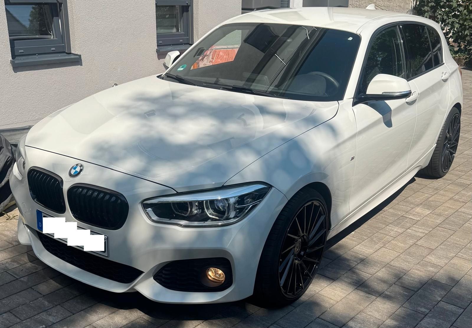 BMW 116i Edition M Sport Shadow Klima Sitzh PDC 