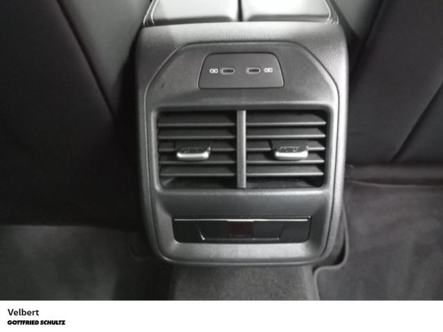 Volkswagen Passat Variant VW 1.5 eTSI DSG Business - AHK SH