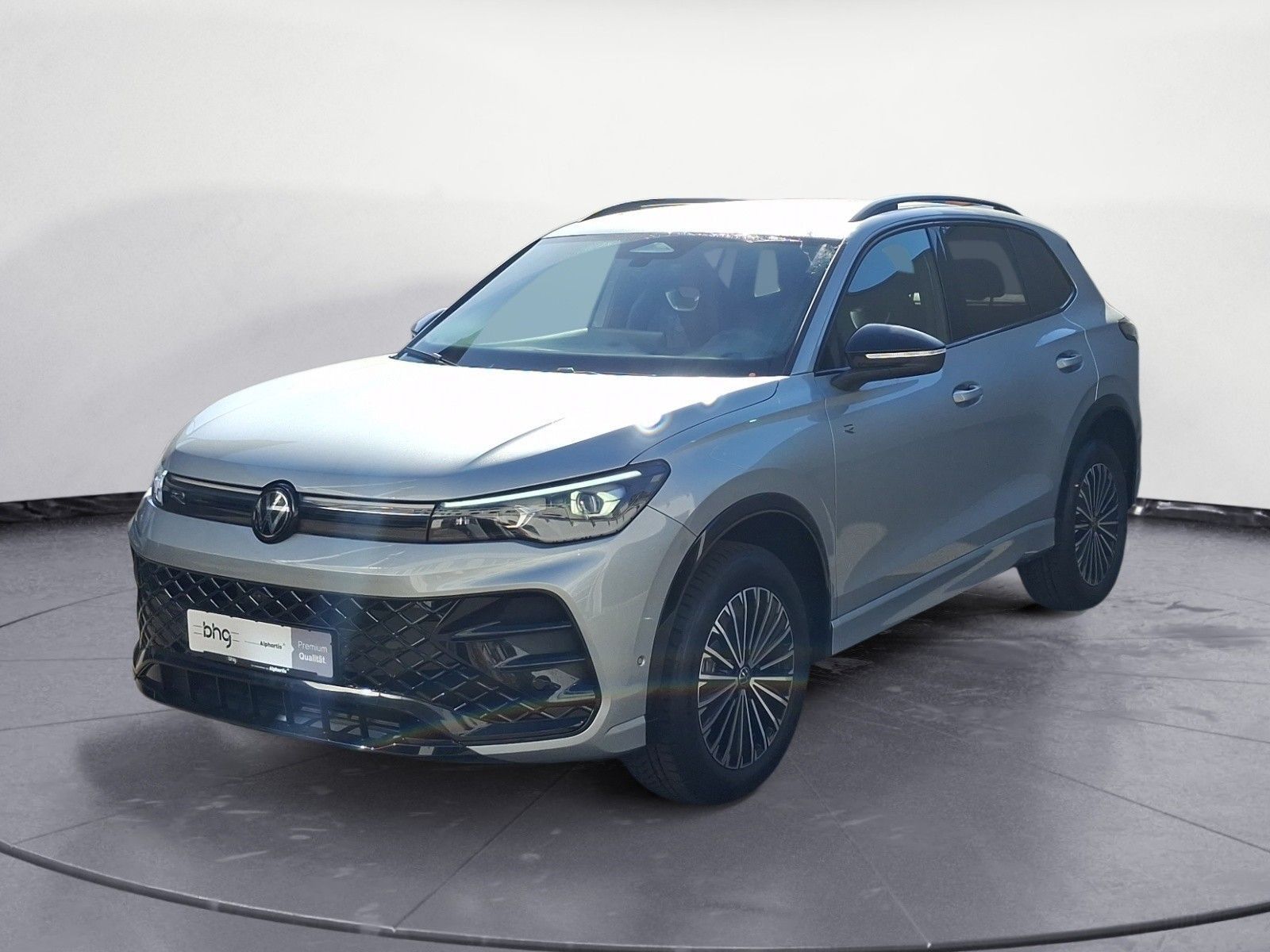 Volkswagen Tiguan R-Line 2,0 l TDI SCR 4MOTION 7-Gang-Doppe