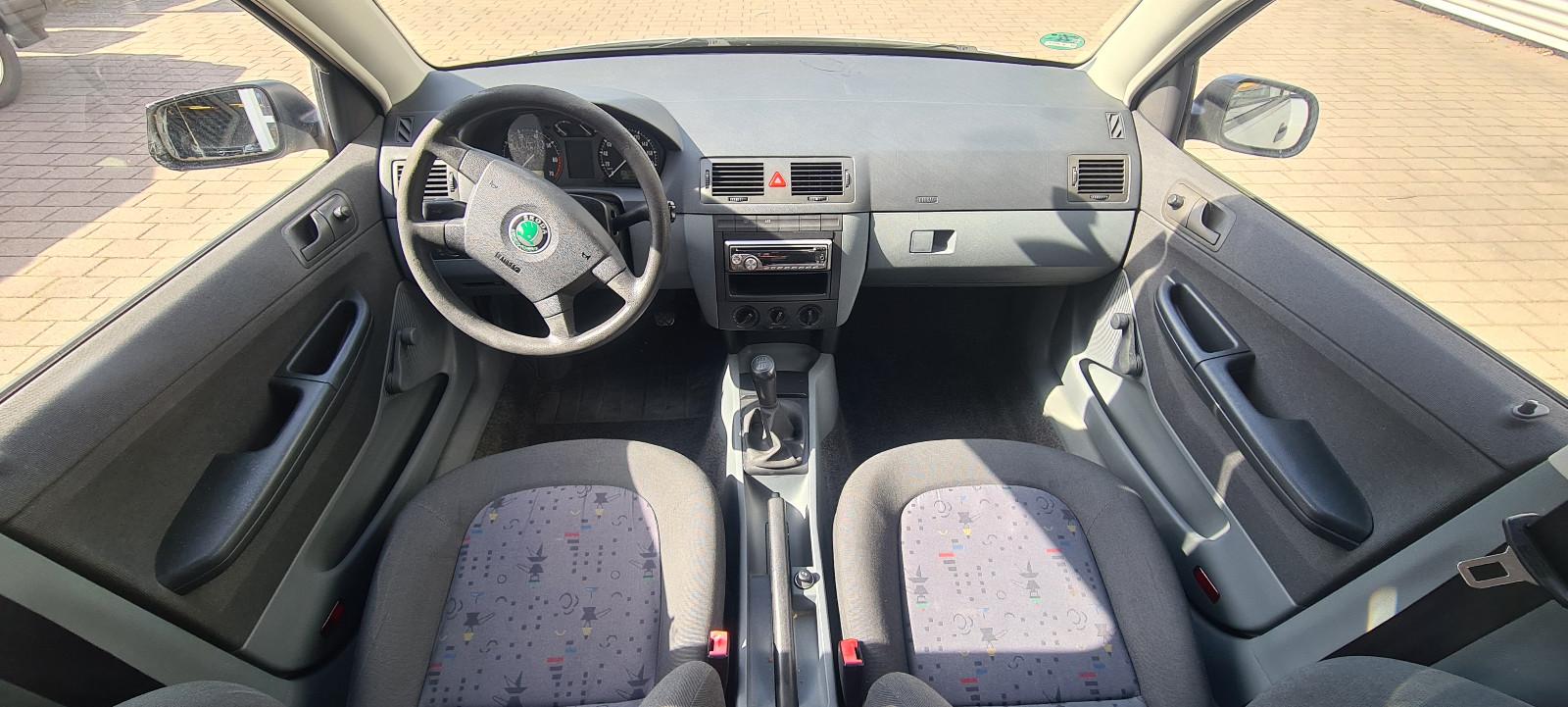 Skoda Fabia 2004 — photo 10