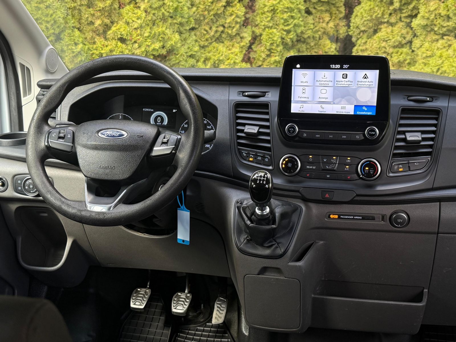 Fahrzeugabbildung Ford Transit 2.0 TDCI DOKA+6SI L3H2 XEN+KLIMA+SHZ+KAM