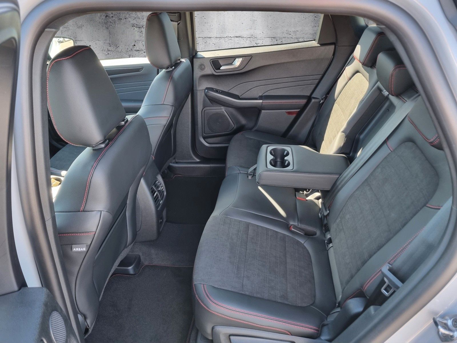 Fahrzeugabbildung Ford Kuga Plug-In Hybrid Graphite Edition*LED*Navi*