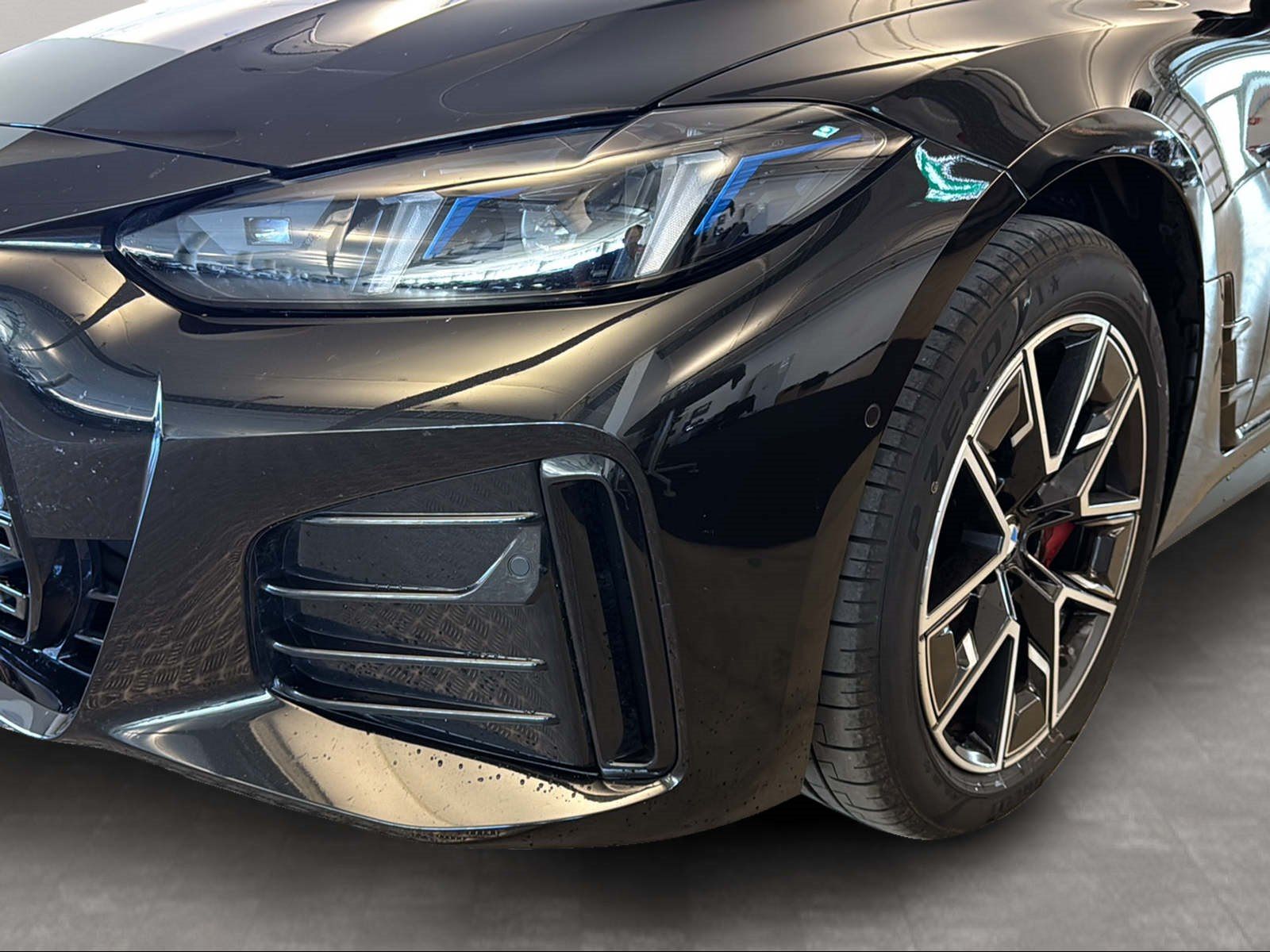 BMW i4 - Bild 12