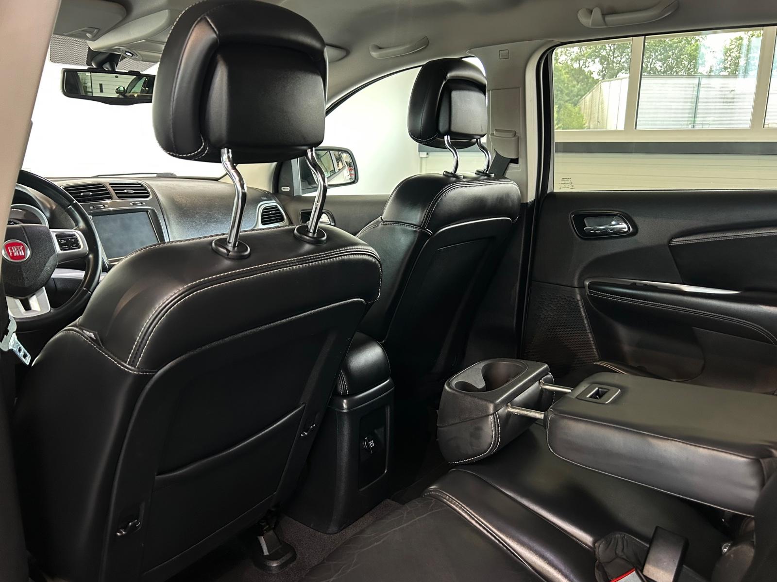 Fiat Freemont Black Code | 170 ch | BVA | 7 places | Caméra de recul | GPS