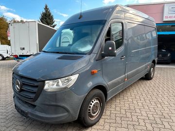 Mercedes eSprinter - 1