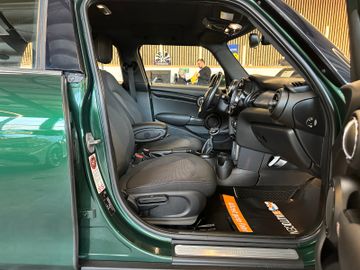 MINI COOPER D 5-trg. *2. Hand*Klima*SHZ*Navi*PDC*BT*