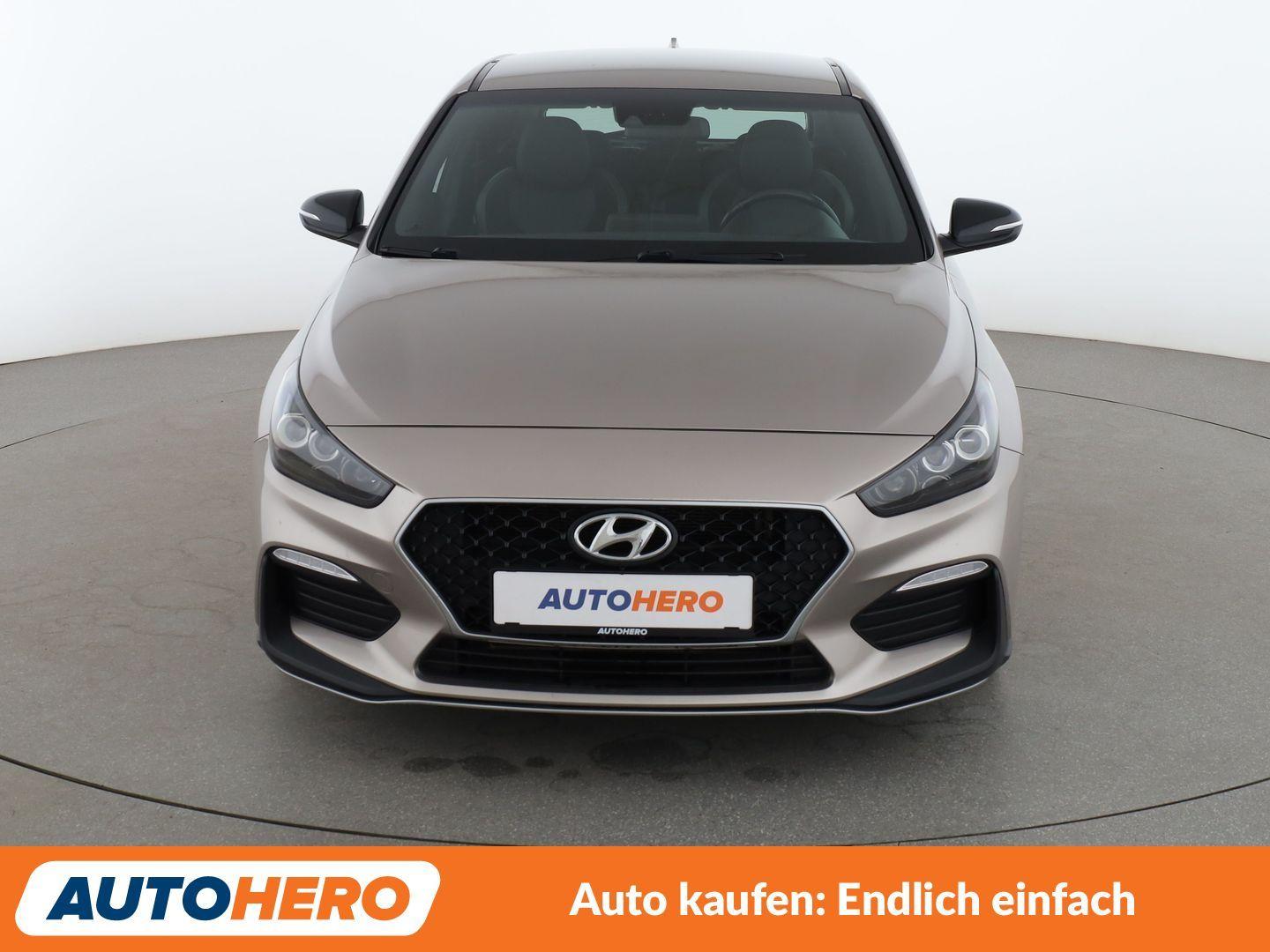 Hyundai i30 1.4 TDGI N-Line Aut.*NAVI*TEMPO*CAM*PDC*SHZ*