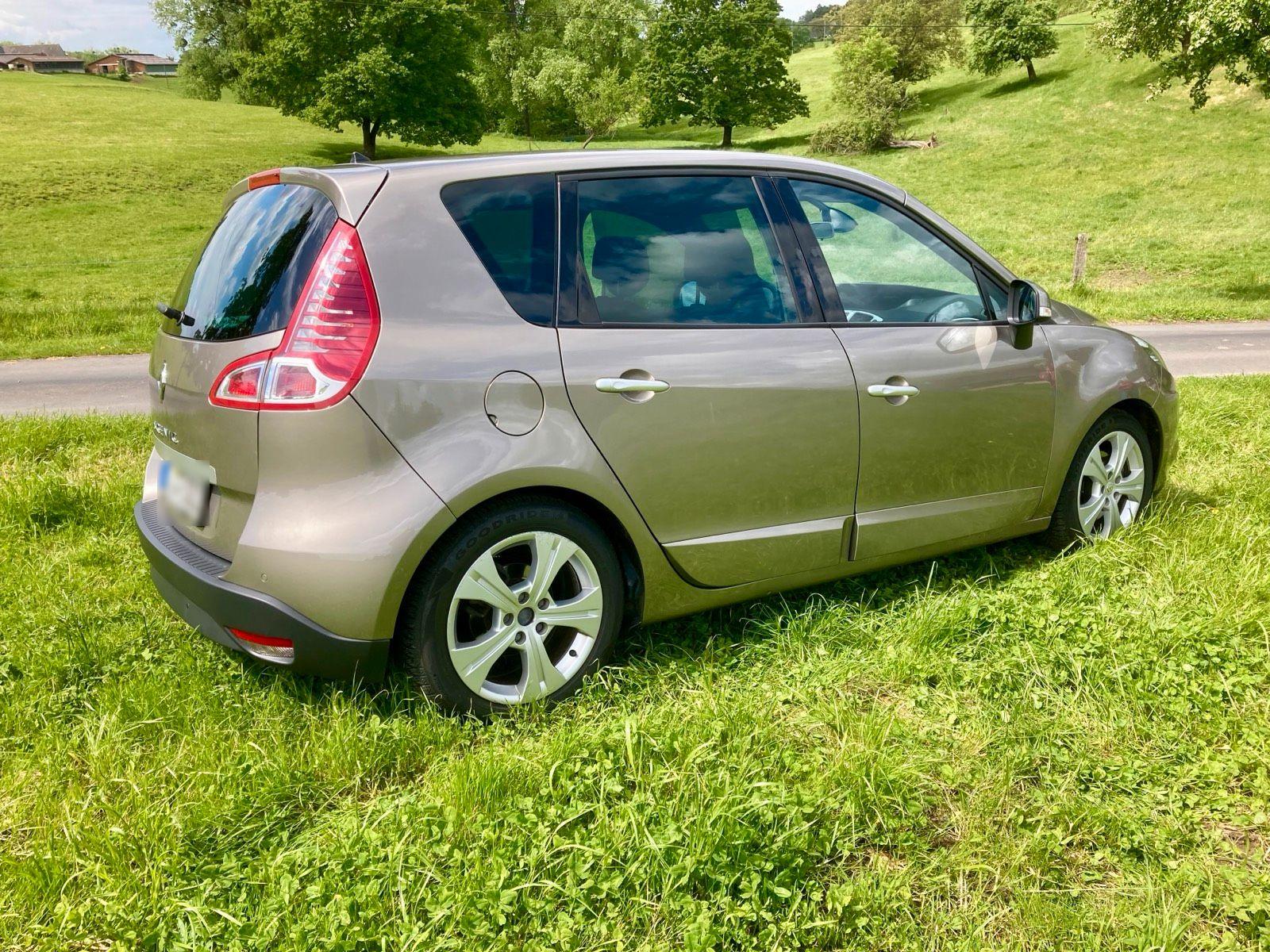 Renault Scenic 2009 — photo 9
