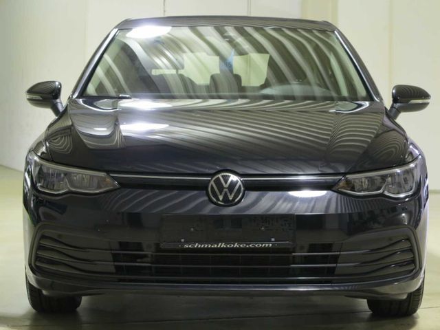 VW Golf VIII 2.0 TDI SCR Life AHK DAB LM16