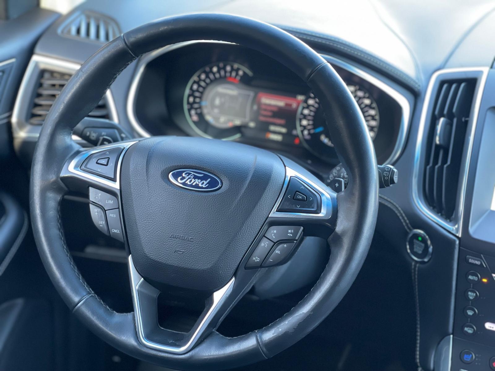 Ford Edge Vignale Bi-Turbo*4x4*2.0*Diesel*238PS*KAM*
