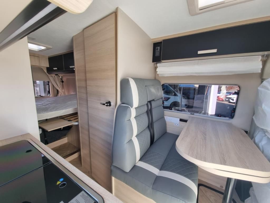 Autohaus Zimpel & Franke -  Challenger V217 Sport ArcticPaket+Solar+Markise - Bild 6