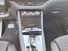 Fahrzeugabbildung Opel Grandland GS 1.2 Turbo AT8, Alcantara, 360°