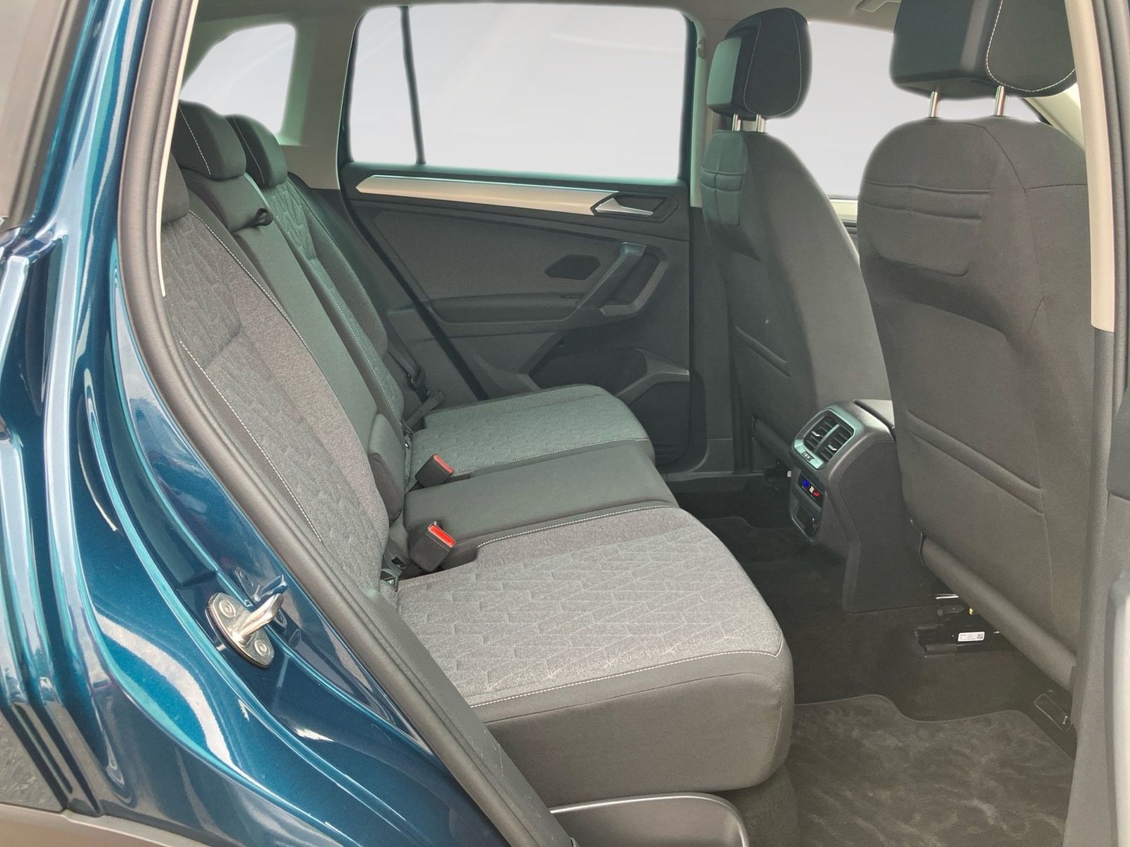 Volkswagen Tiguan - Bild 10