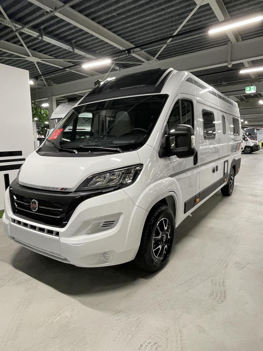 LMC Innovan 640 Tageszul. AHK SOLAR RADIO KAMERA