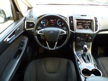 Ford S-Max - 11