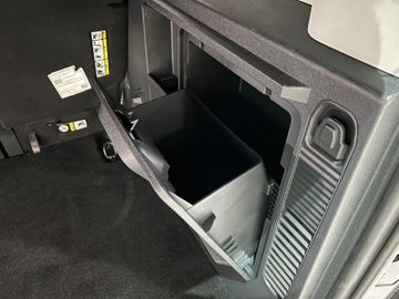 Ford Tourneo Courier Titanium WipaAHK