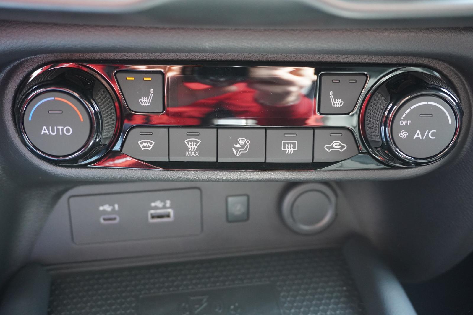 Nissan Juke 1.0 DIG-T N-Design Aut. LED Navi Kamera, миниатюра 16
