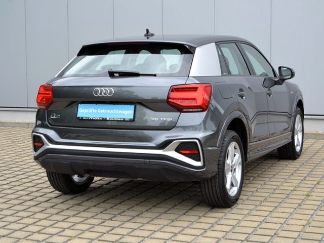 Q2 35 TFSI S-tronic S line MATRIX/INTERIEUR+KOMF