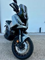 Honda X-ADV 750 2026 Deep Mud Gray/Grau 2026 DCT - Honda X-ADV 750