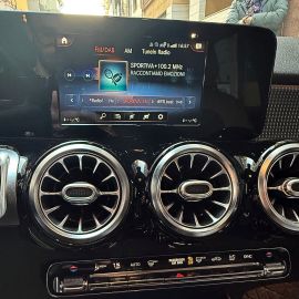 Mercedes GLB 180 - 10