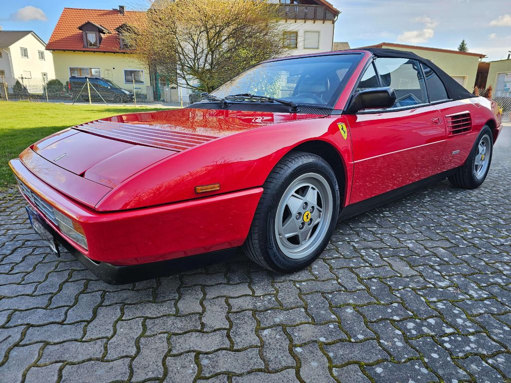 Ferrari Mondial