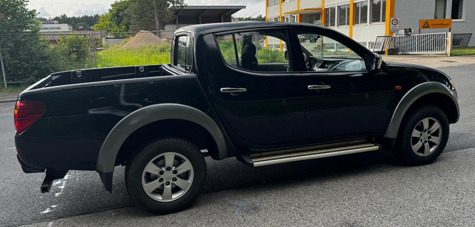 Mitsubishi L200 Intense Doppelkabine ALLRAD 4*4