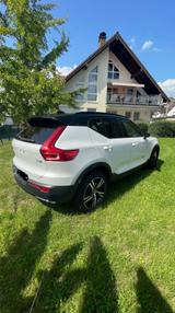 Volvo XC40 T4 R Design Geartronic R Design - Volvo XC40 von privat