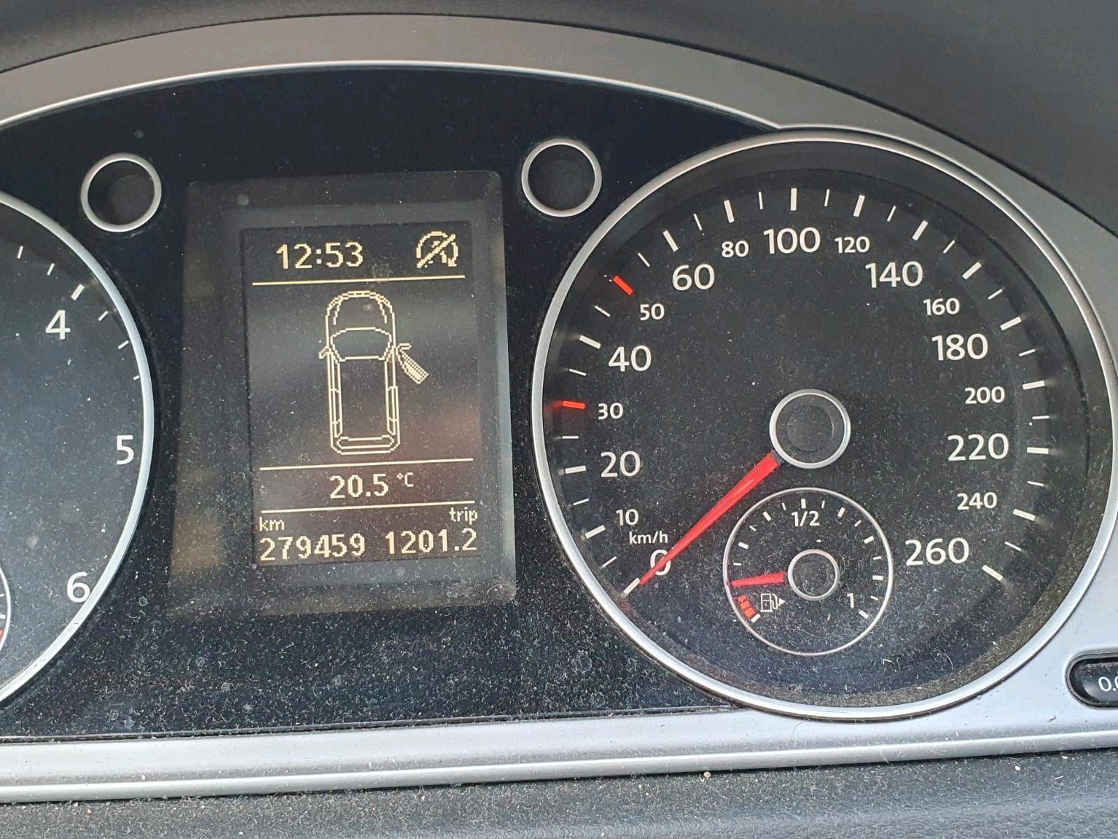 Volkswagen Passat 2013 — photo 5