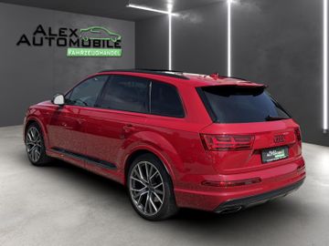 Audi Q7 - 11