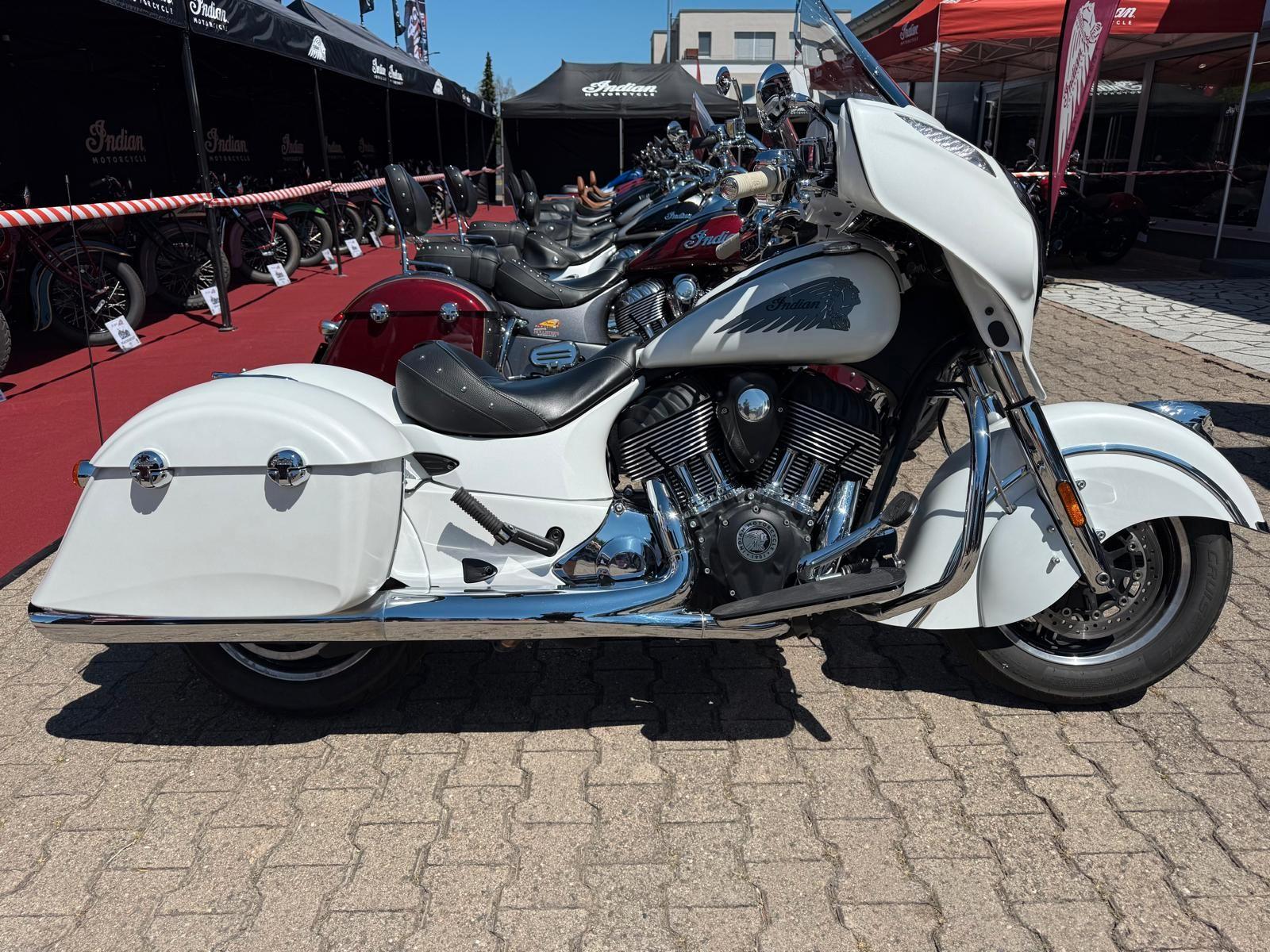 Indian Chieftain *White Smoke* Scheckheftgepflegt