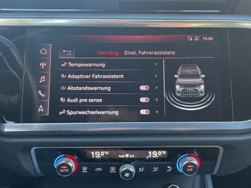 Audi Q3 35 TDI S-Tronic*VIRTUAL*LED*NAVI*APPLE*ACC