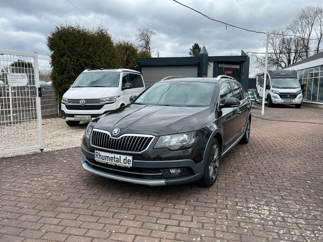 Skoda Superb Elegance 4x4,DSG,Pano,Navi,SHZ,Standheiz.