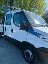 Iveco Daily Pritsche Doppelkabine 7 Sitzer - Iveco Diesel Abschleppwagen