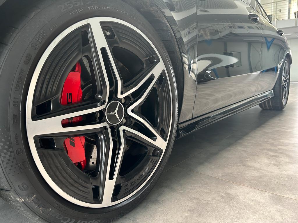 Mercedes-Benz CLA 45 AMG Shooting Brake