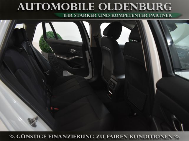 BMW 320 d xDrive *DriveAss*Curved*LiveCP+*MJ23*LED*
