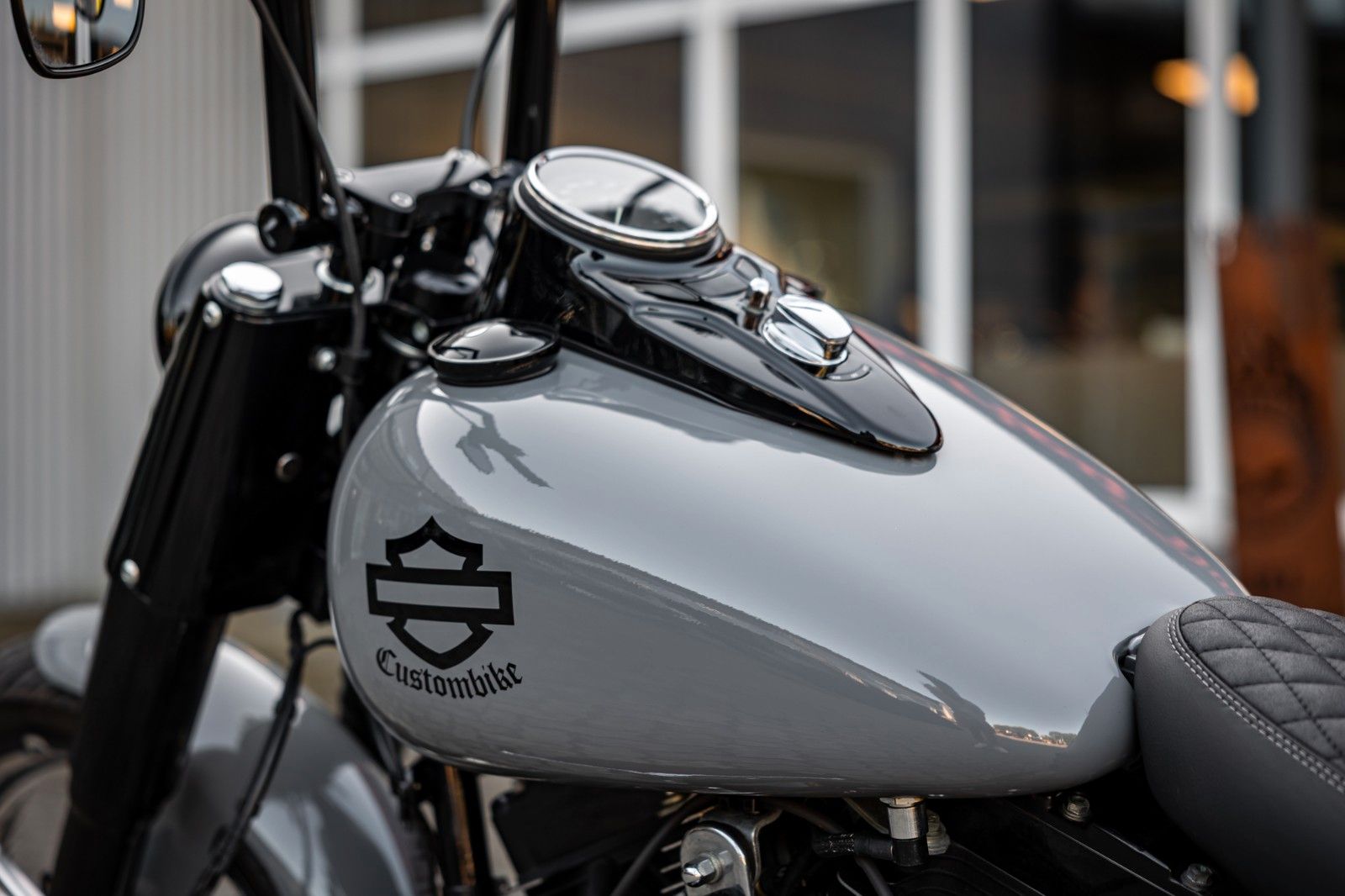 Fahrzeugabbildung Harley-Davidson FLSS SOFTAIL SLIM S 110 cui - Heckumbau -