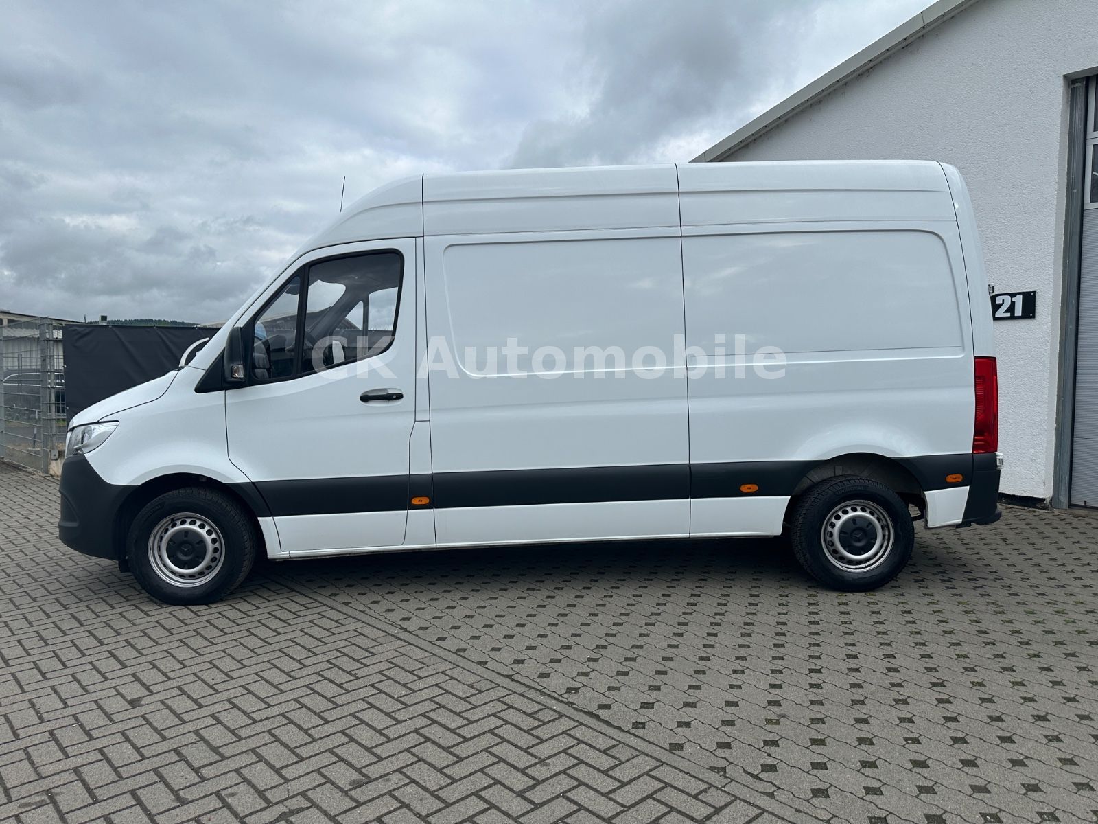 Fahrzeugabbildung Mercedes-Benz Sprinter III Kasten 314 FWD H2L2/Klima/Kam./AHK