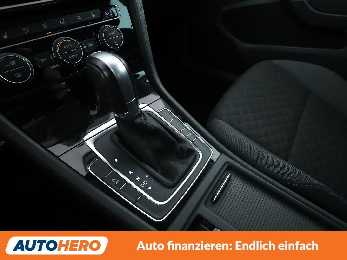 Volkswagen Golf VII 1.5 TSI ACT Join Aut.*NAVI*ACC*PDC*SHZ*