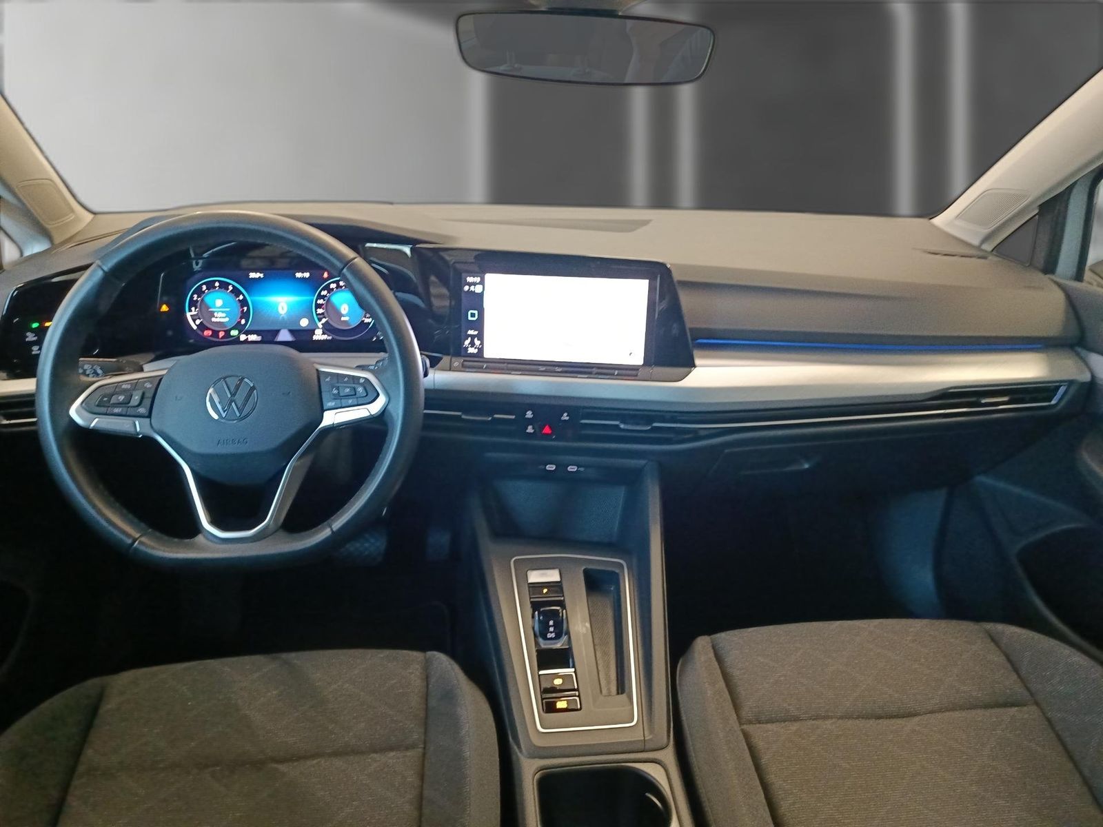 Volkswagen Golf - Bild 9